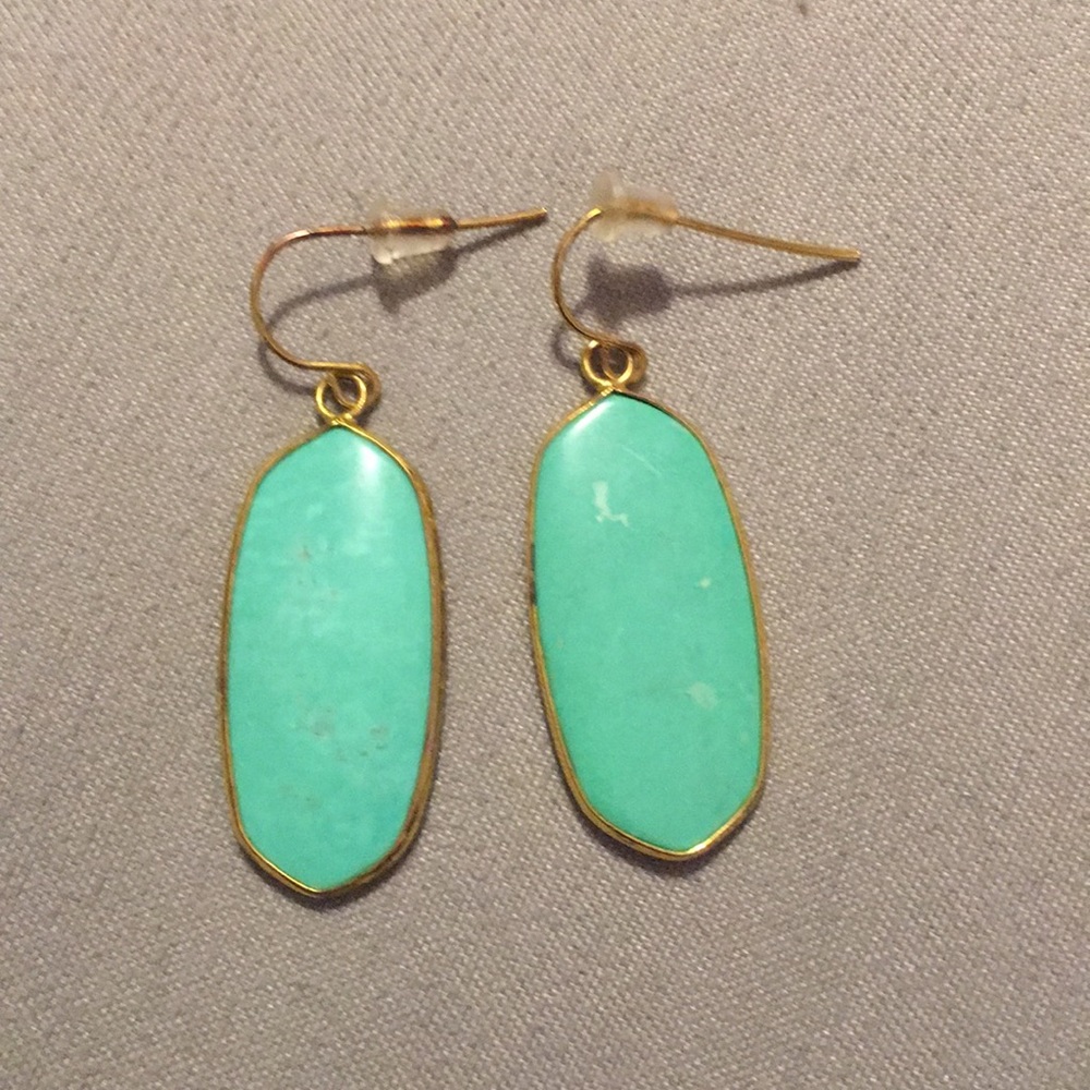 Pretty green earrings 5/$25